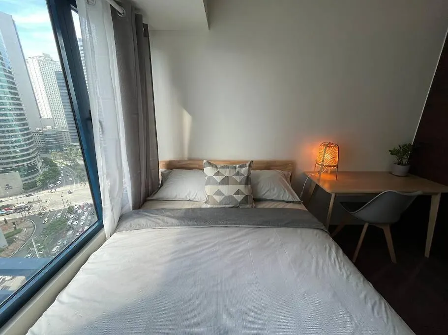 Hygge Home With Ayala Cbd Makati View! New! Manila