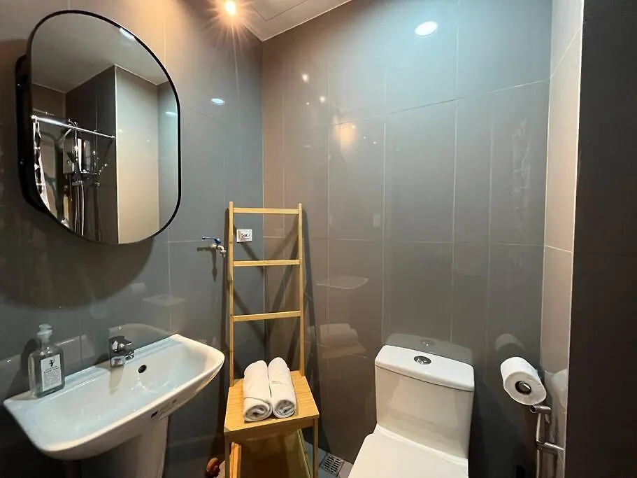 Hygge Home With Ayala Cbd Makati View! New! Manila 0*,